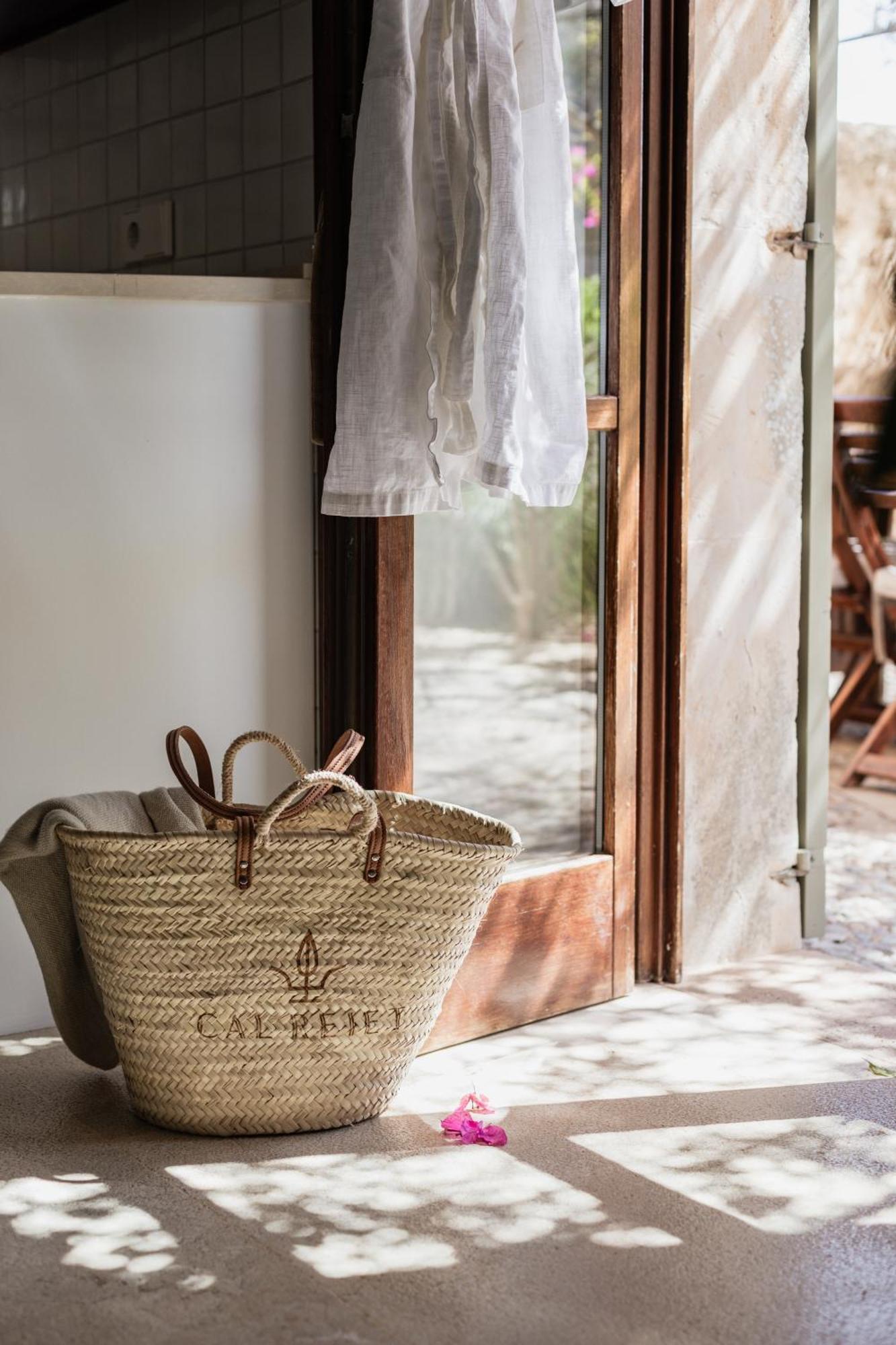 Cal Reiet Holistic Retreat Hotel Сантаний Екстериор снимка